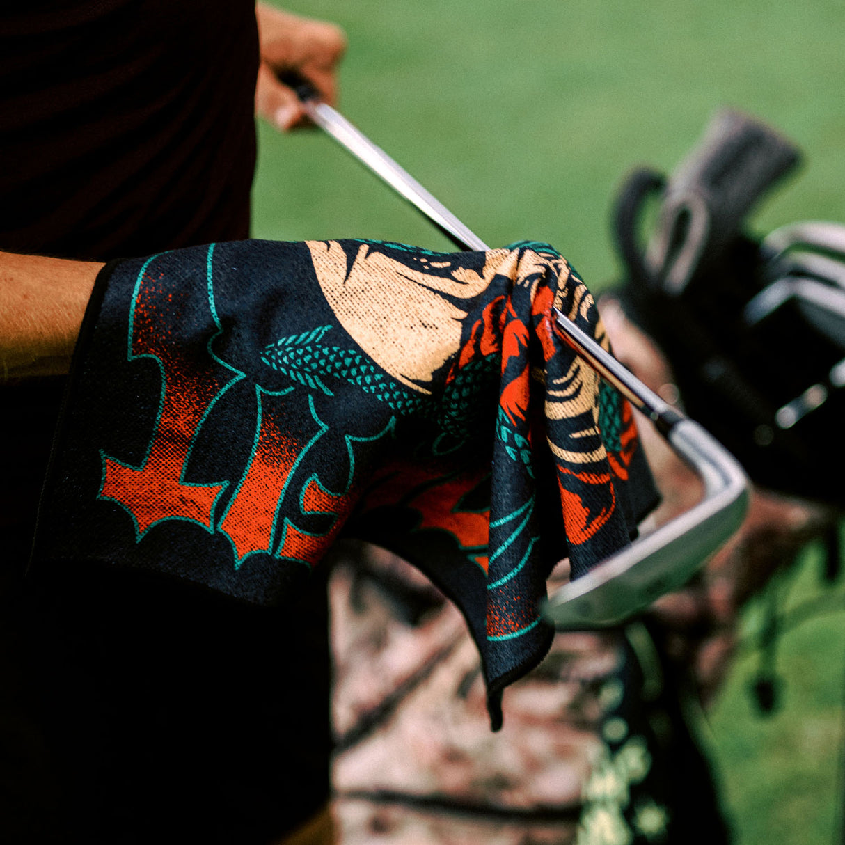 Utility Towel - Don't Look Back