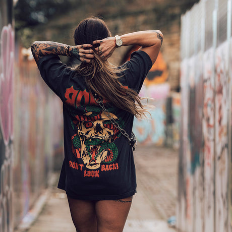 Don't Look Back - Street Tee