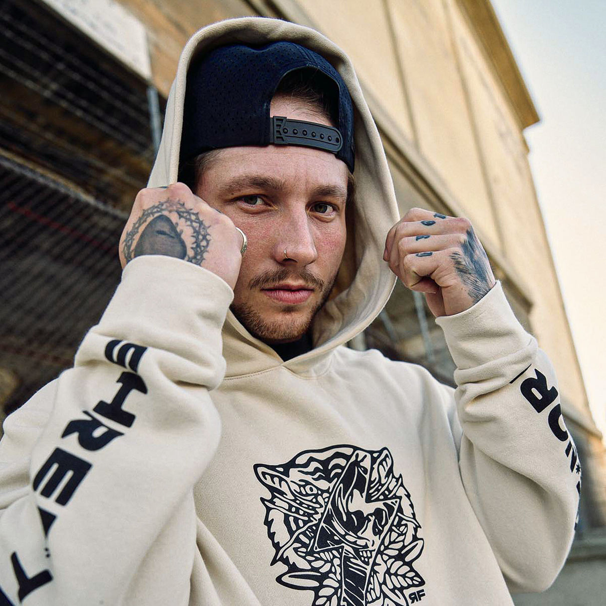 Shred The Norm - Pullover Hoodie